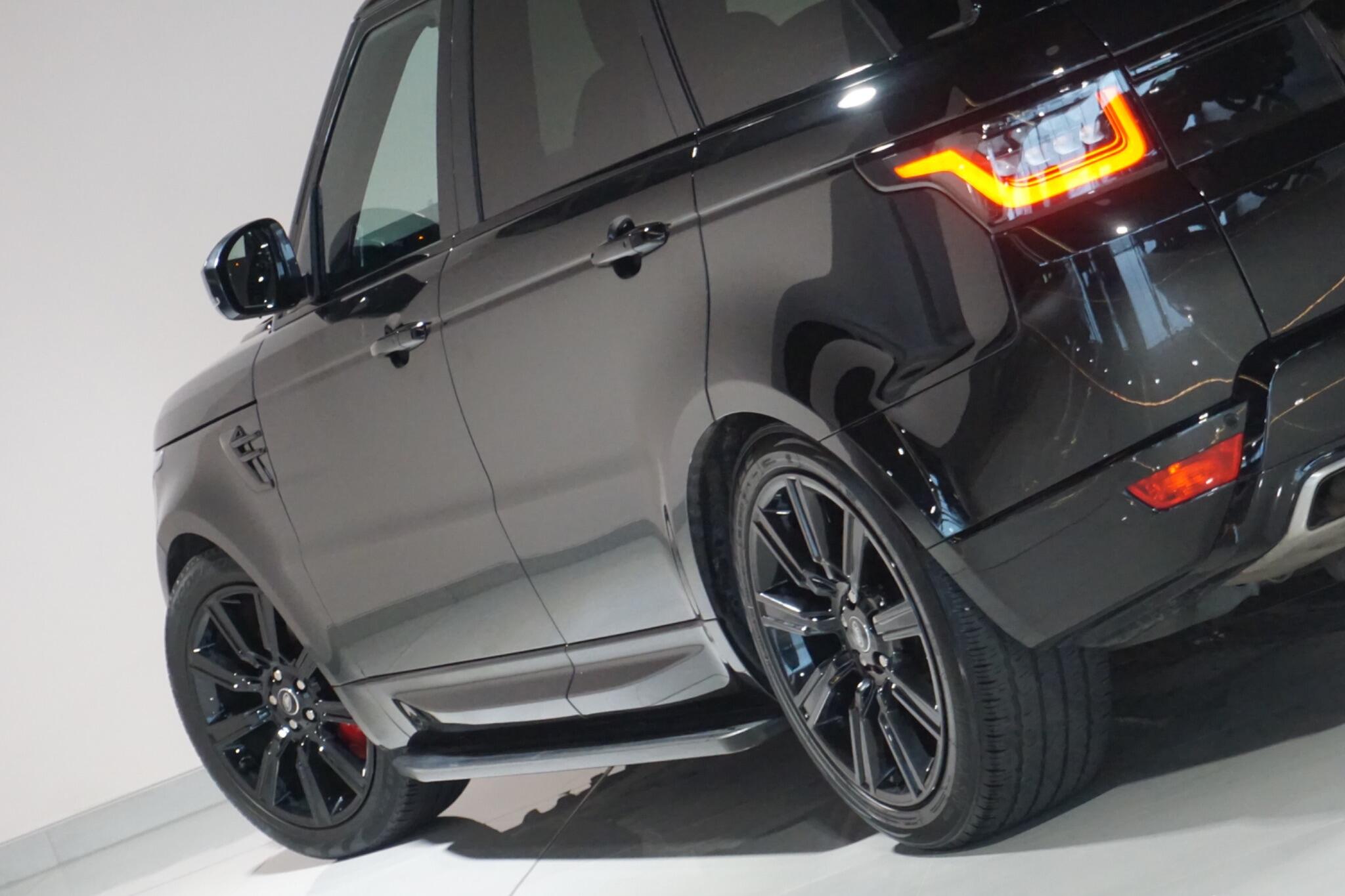 Land Rover Range Rover Sport 2.0 P400e 13.1kWh HSE Dynamic Black SUV 5dr Petrol Plug-in Hybrid Auto 4WD Euro 6 (s/s) (404 ps)